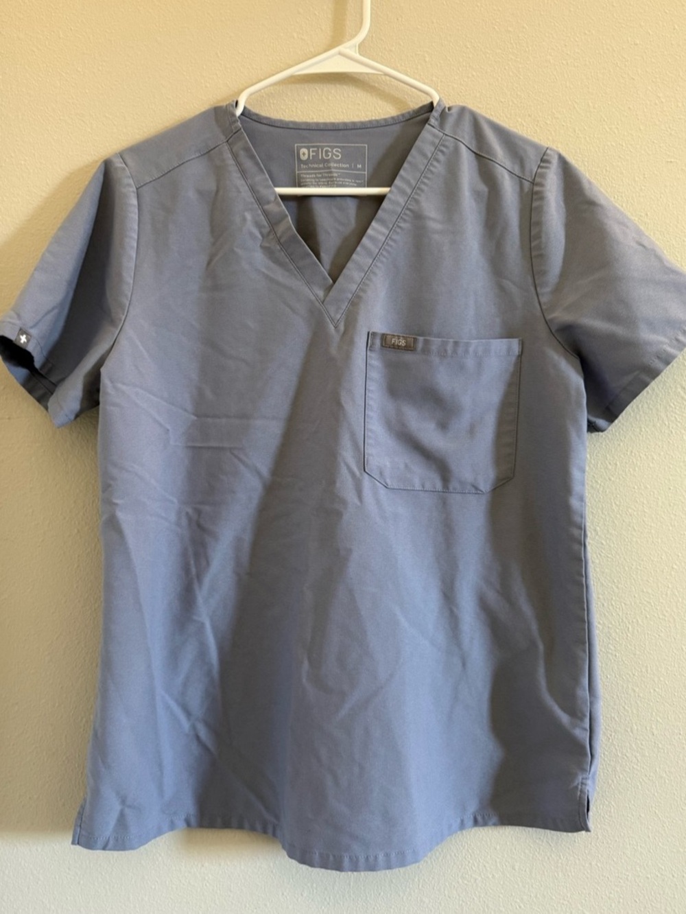 FIGS Technical Collection Scrub Set